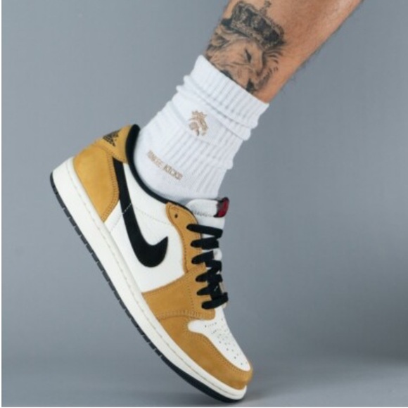 ✔️New✔️ NIKE Air Jordan 1 Retro Low OG 'Rookie of the Year'